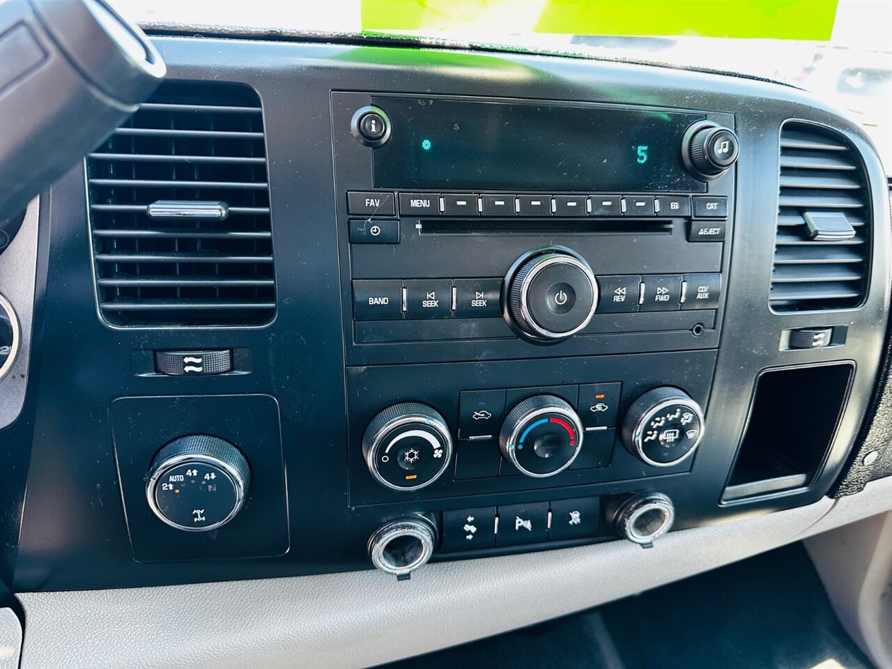2007 Chevrolet Silverado 1500 LT1 4dr Crew Cab - Photo 15 - Reno, NV 89502