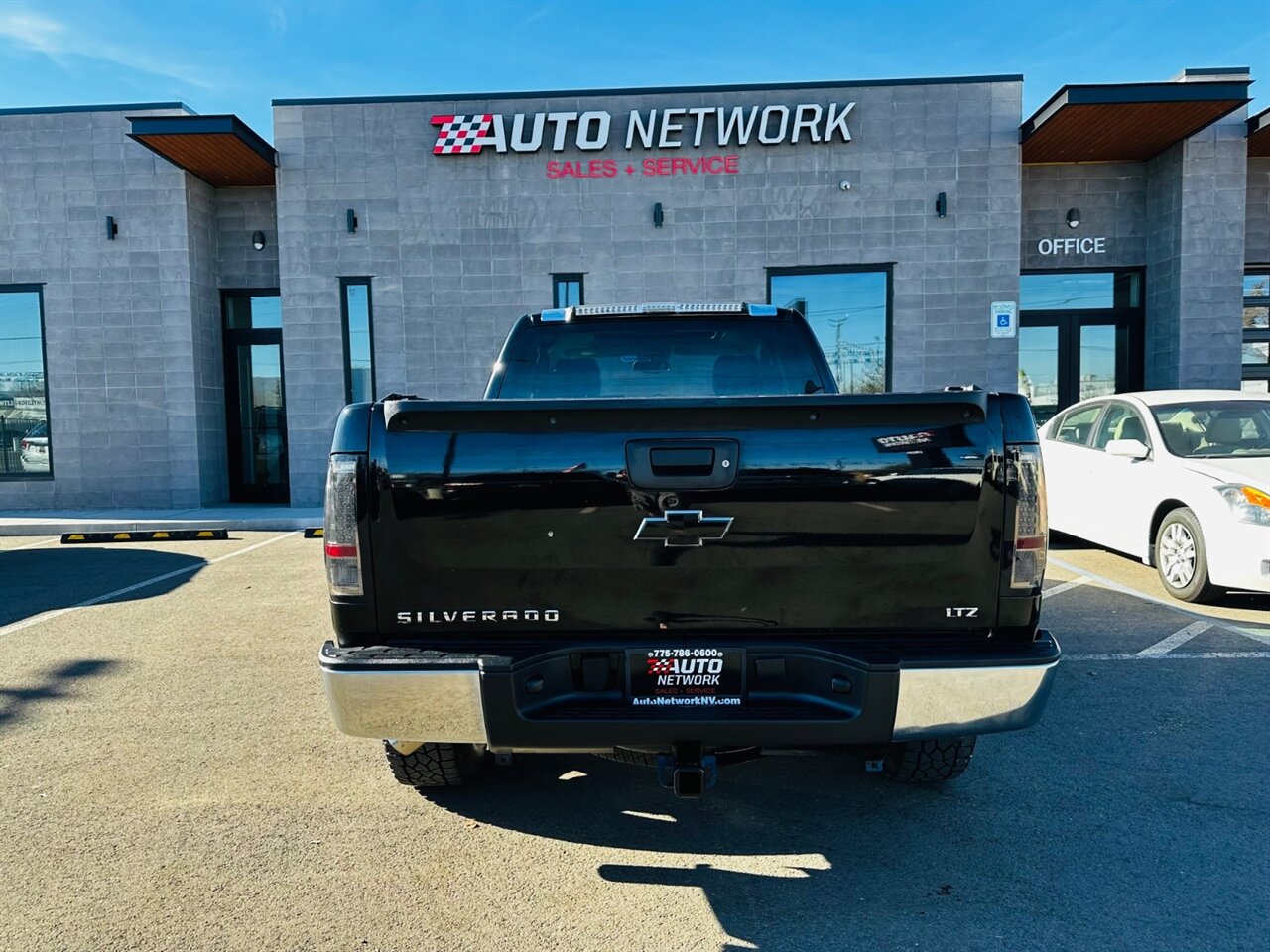 2009 Chevrolet Silverado 1500 Work Truck photo 7