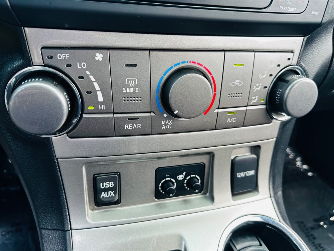 2011 Toyota Highlander SE - Photo 21 - Reno, NV 89502