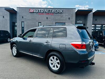 2011 Toyota Highlander SE   - Photo 7 - Reno, NV 89502