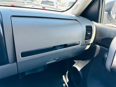 2007 Chevrolet Silverado 1500 LS 4dr Crew Cab   - Photo 17 - Reno, NV 89502