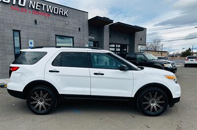2013 Ford Explorer   - Photo 2 - Reno, NV 89502