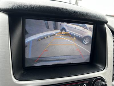 2015 GMC Yukon XL SLT   - Photo 18 - Reno, NV 89502