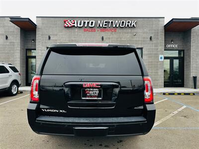 2015 GMC Yukon XL SLT   - Photo 8 - Reno, NV 89502