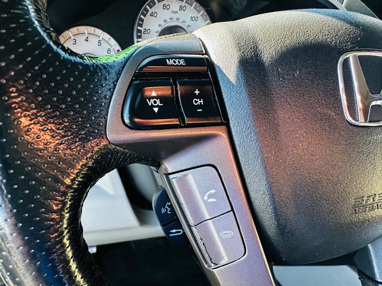 2015 Honda Pilot EX-L w/DVD - Photo 16 - Reno, NV 89502