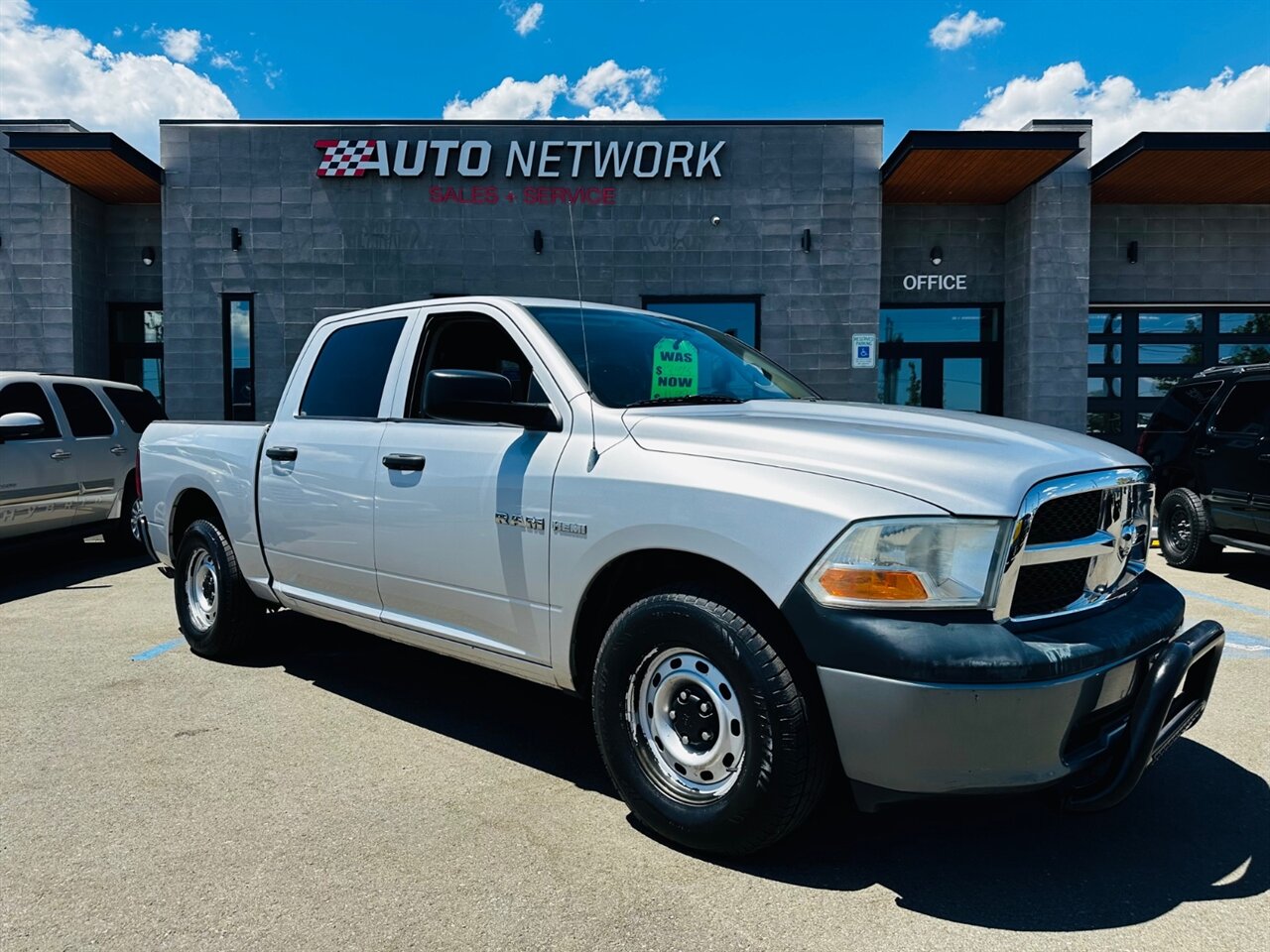 2010 Dodge Ram 1500 ST - Photo 1 - Reno, NV 89502