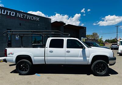2004 Chevrolet Silverado 2500 LT 4dr Crew Cab   - Photo 2 - Reno, NV 89502