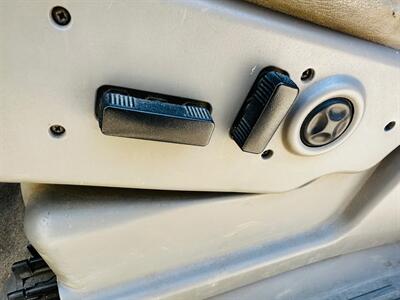 2004 Chevrolet Silverado 2500 LT 4dr Crew Cab   - Photo 26 - Reno, NV 89502
