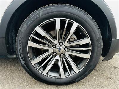 2017 Ford Explorer Platinum   - Photo 9 - Reno, NV 89502