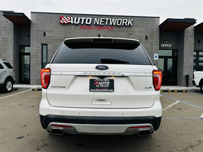 2017 Ford Explorer Platinum   - Photo 7 - Reno, NV 89502