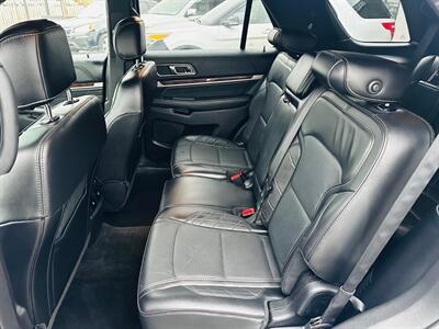 2017 Ford Explorer Platinum   - Photo 14 - Reno, NV 89502