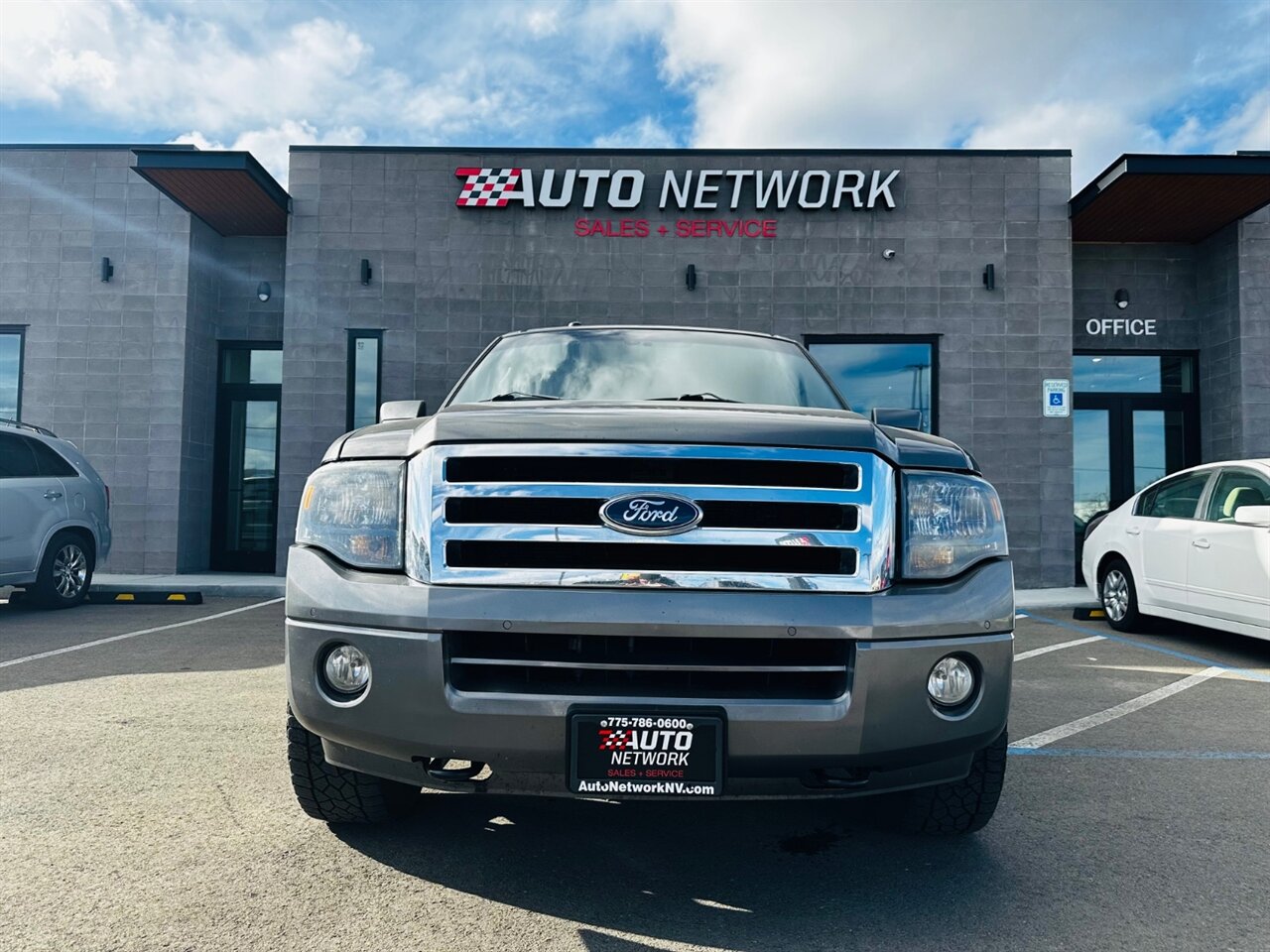 2012 Ford Expedition Limited photo 4