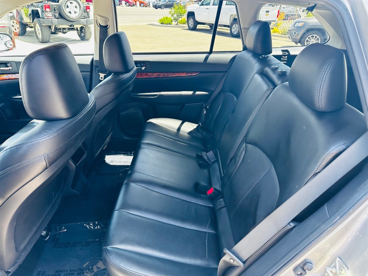 2011 Subaru Outback 2.5i Limited - Photo 16 - Reno, NV 89502