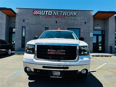 2007 GMC Sierra 2500 Work Truck 2dr Regular Cab   - Photo 4 - Reno, NV 89502