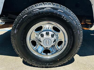 2007 GMC Sierra 2500 Work Truck 2dr Regular Cab   - Photo 9 - Reno, NV 89502