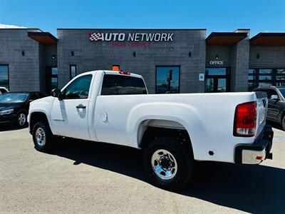 2007 GMC Sierra 2500 Work Truck 2dr Regular Cab   - Photo 7 - Reno, NV 89502