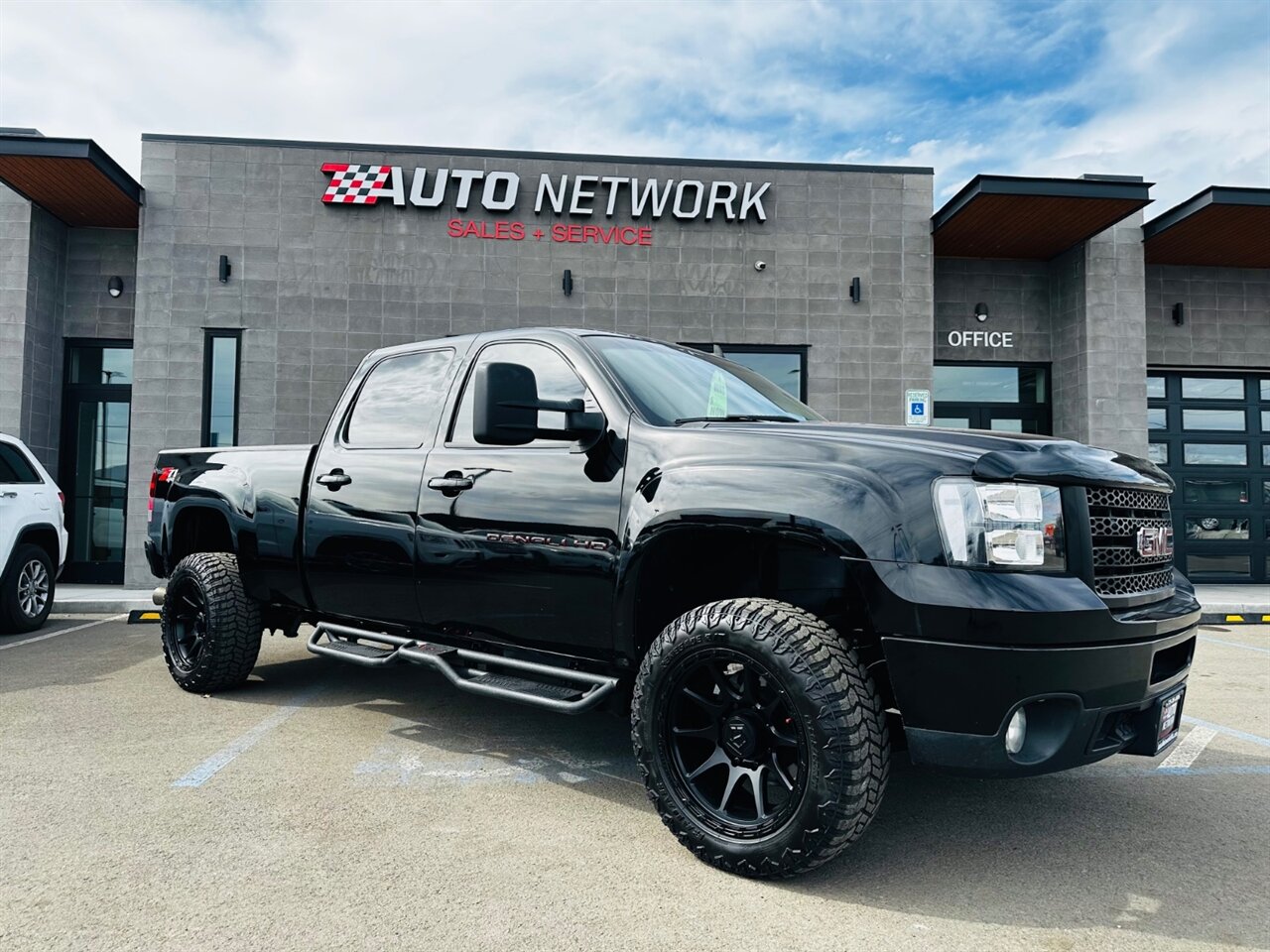 2013 GMC Sierra 3500 Denali   - Photo 1 - Reno, NV 89502