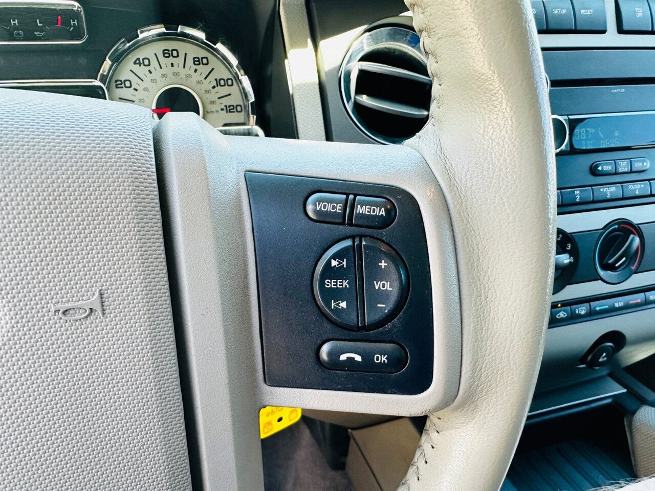 2014 Ford Expedition EL XLT - Photo 27 - Reno, NV 89502