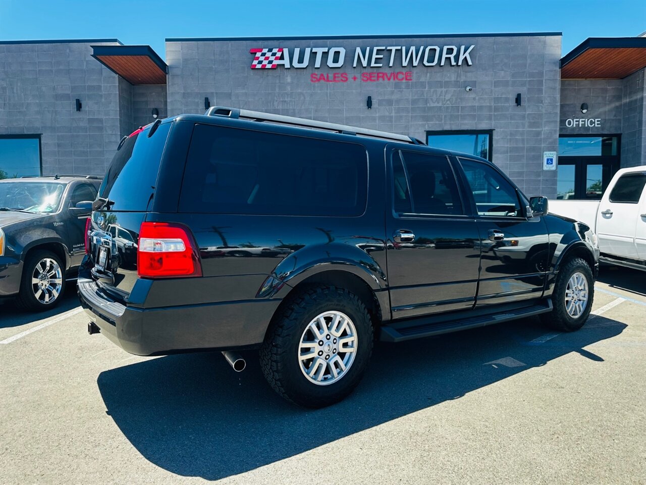 2014 Ford Expedition EL XLT - Photo 3 - Reno, NV 89502