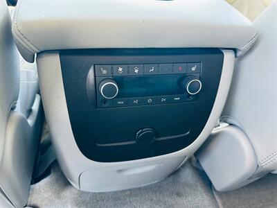 2010 Chevrolet Tahoe LT   - Photo 18 - Reno, NV 89502