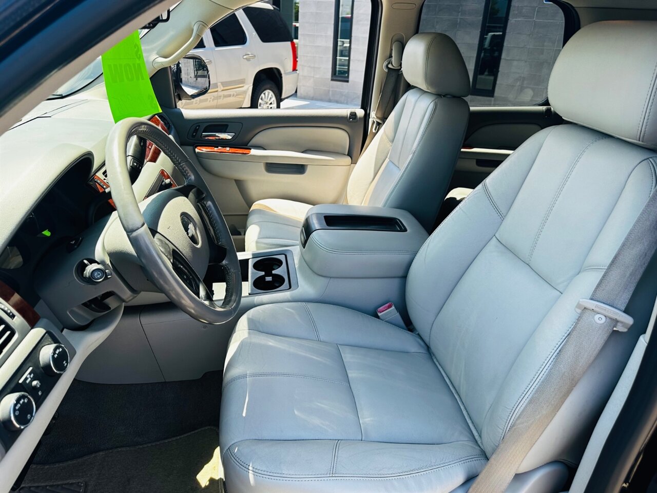 2010 Chevrolet Tahoe LT - Photo 10 - Reno, NV 89502