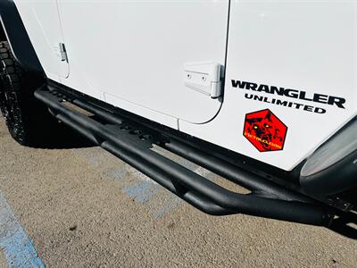 2017 Jeep Wrangler Unlimited Rubicon   - Photo 12 - Reno, NV 89502