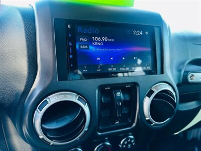 2017 Jeep Wrangler Unlimited Rubicon   - Photo 22 - Reno, NV 89502