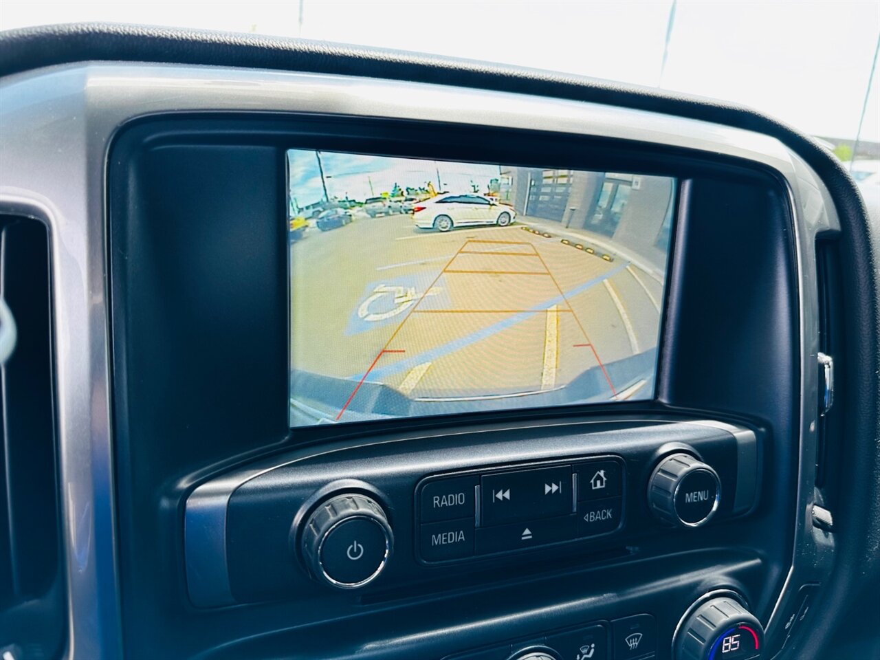 2018 Chevrolet Silverado 1500 LT - Photo 19 - Reno, NV 89502