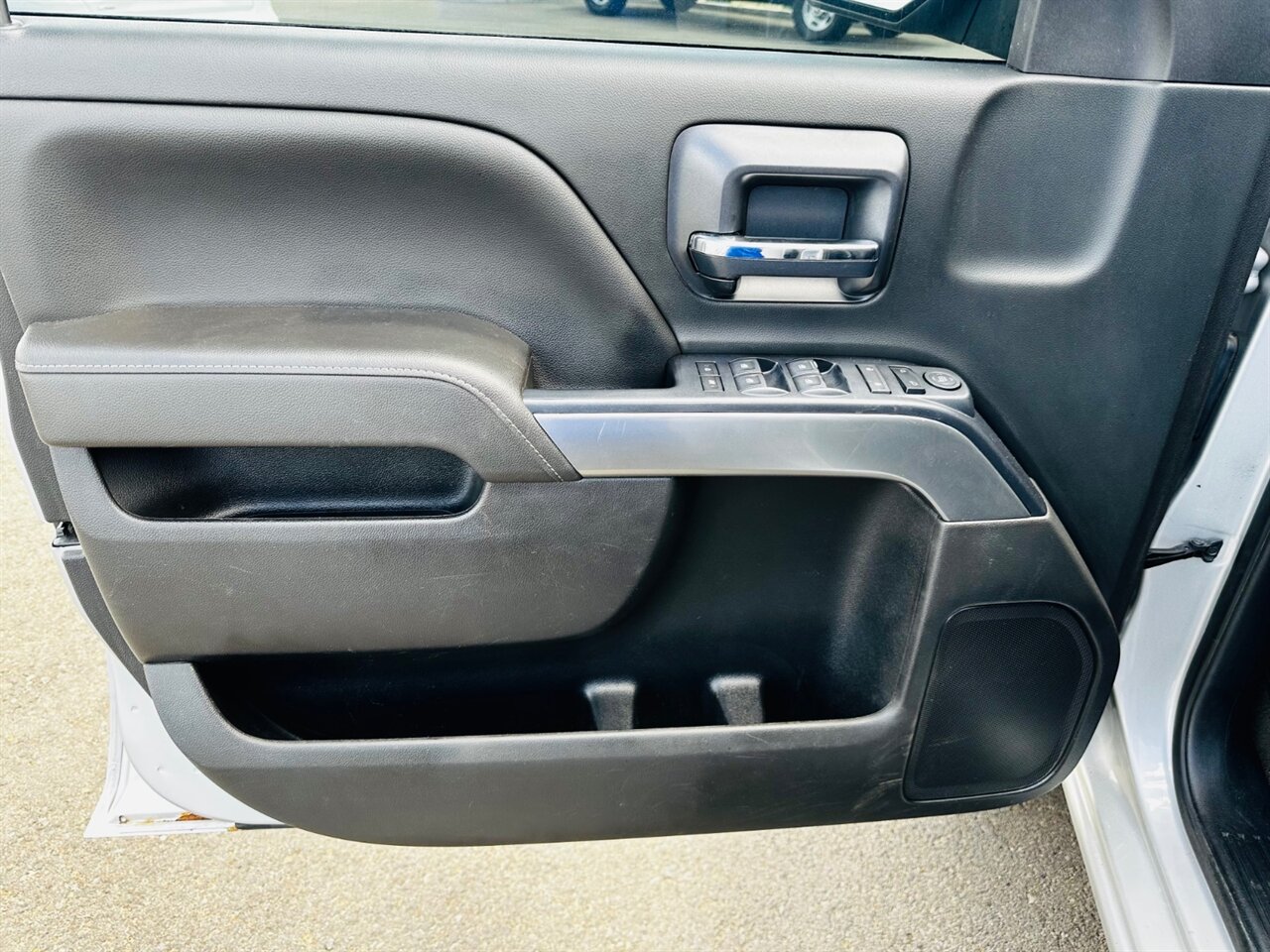 2018 Chevrolet Silverado 1500 LT - Photo 25 - Reno, NV 89502