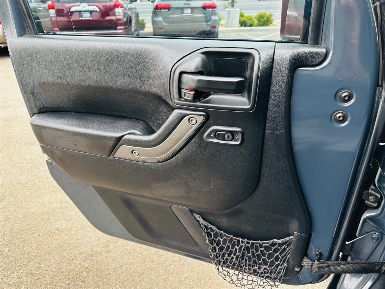 2017 Jeep Wrangler Unlimited Sport - Photo 29 - Reno, NV 89502