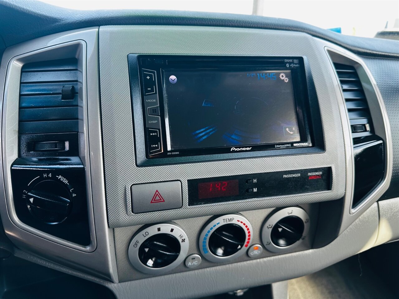 2005 Toyota Tacoma V6 4dr Double Cab V6 - Photo 17 - Reno, NV 89502