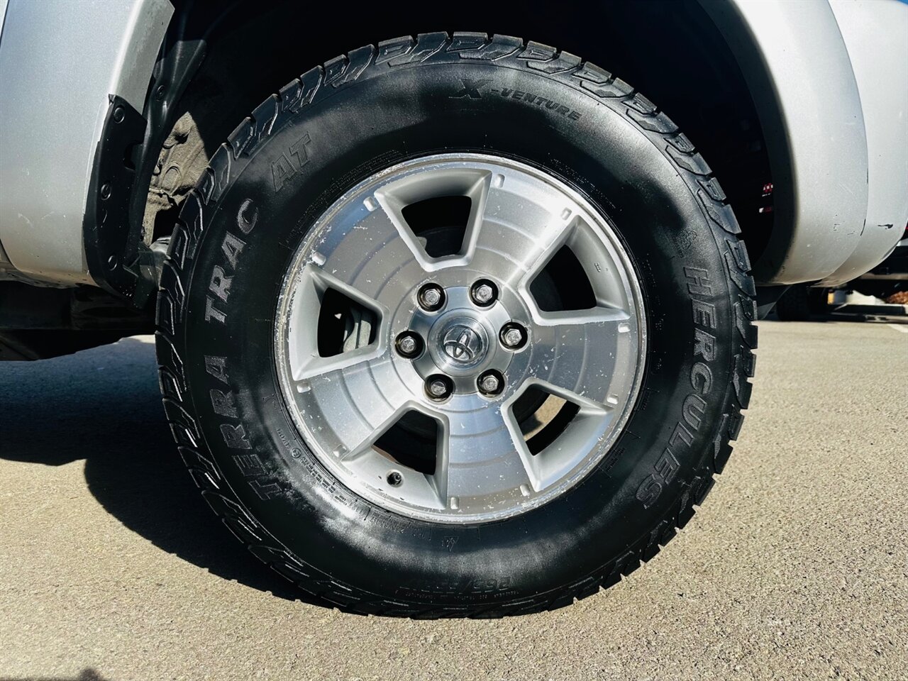 2005 Toyota Tacoma V6 4dr Double Cab V6 - Photo 11 - Reno, NV 89502