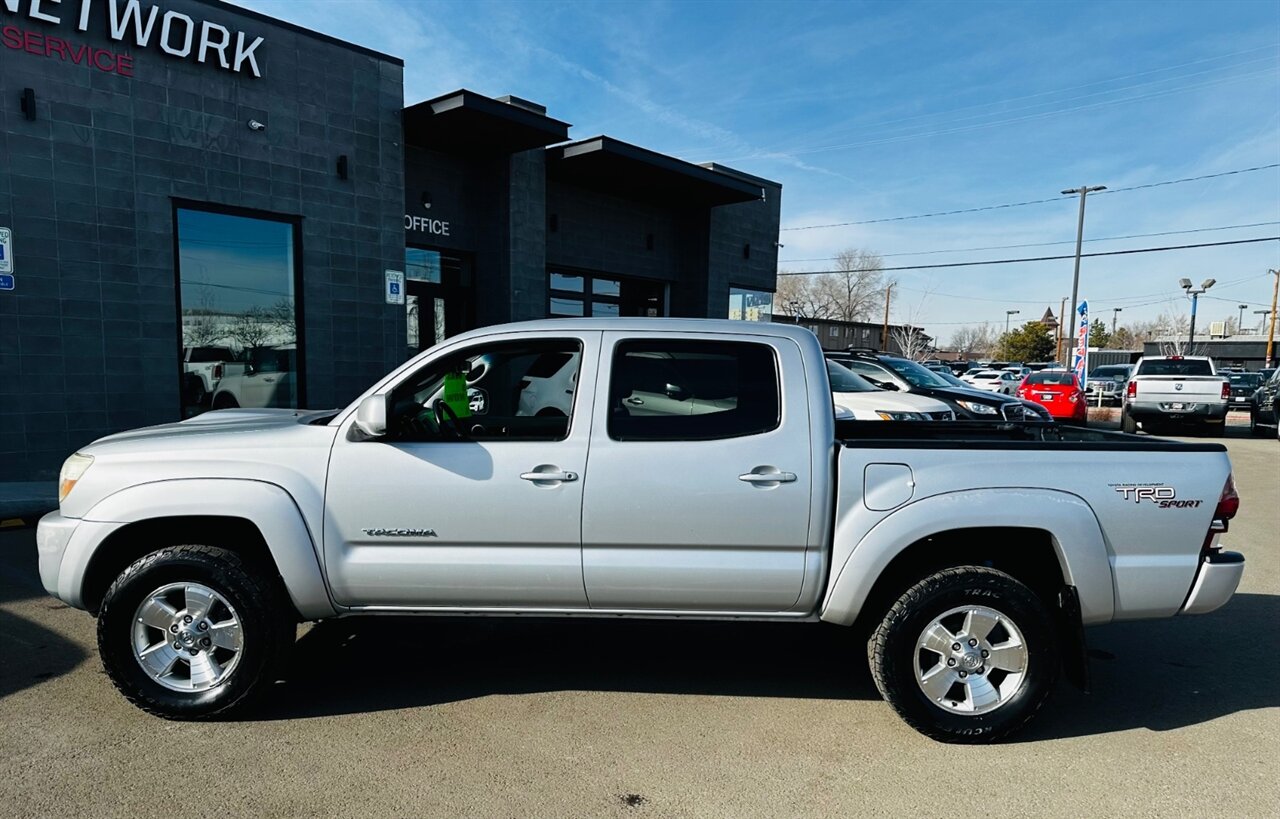 2005 Toyota Tacoma V6 4dr Double Cab V6 - Photo 6 - Reno, NV 89502
