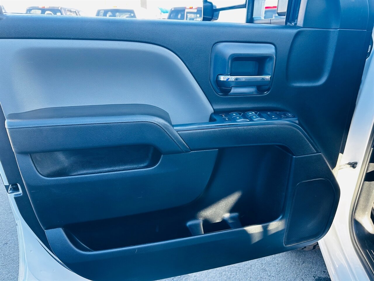 2018 Chevrolet Silverado 2500 Work Truck - Photo 26 - Reno, NV 89502