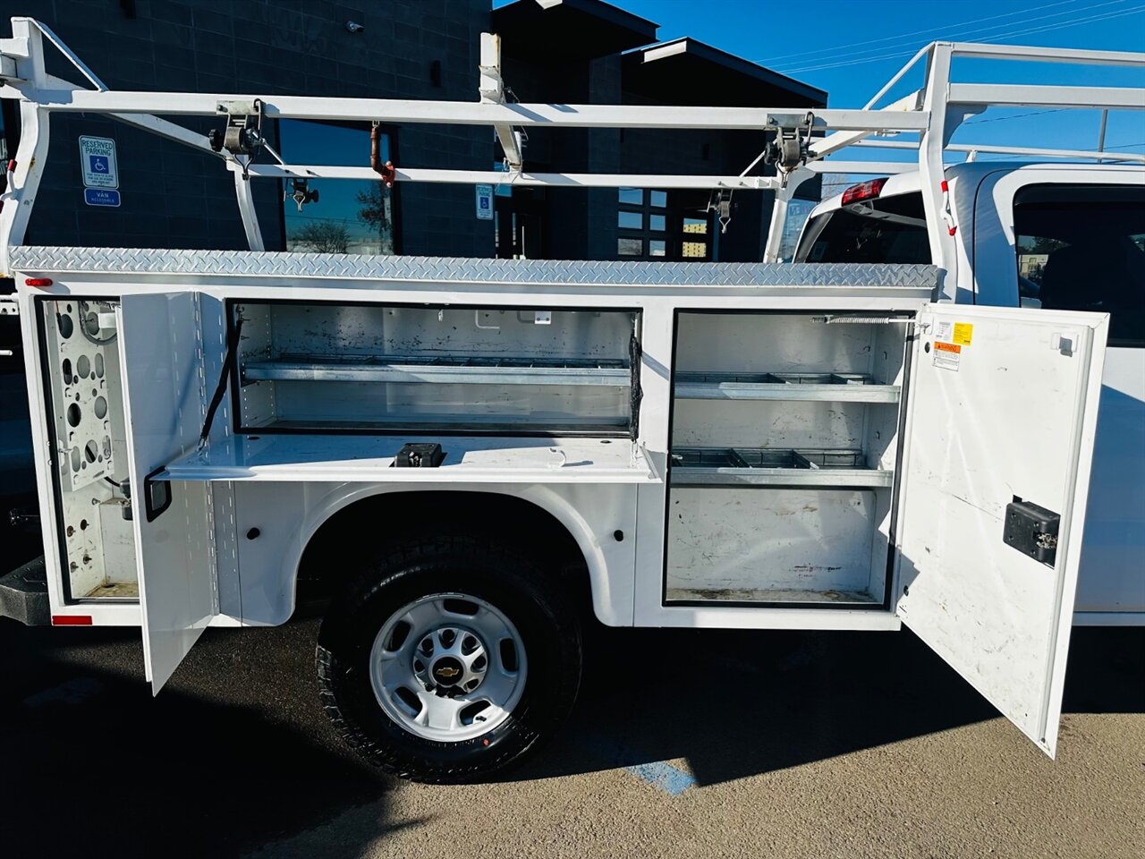 2018 Chevrolet Silverado 2500 Work Truck - Photo 9 - Reno, NV 89502