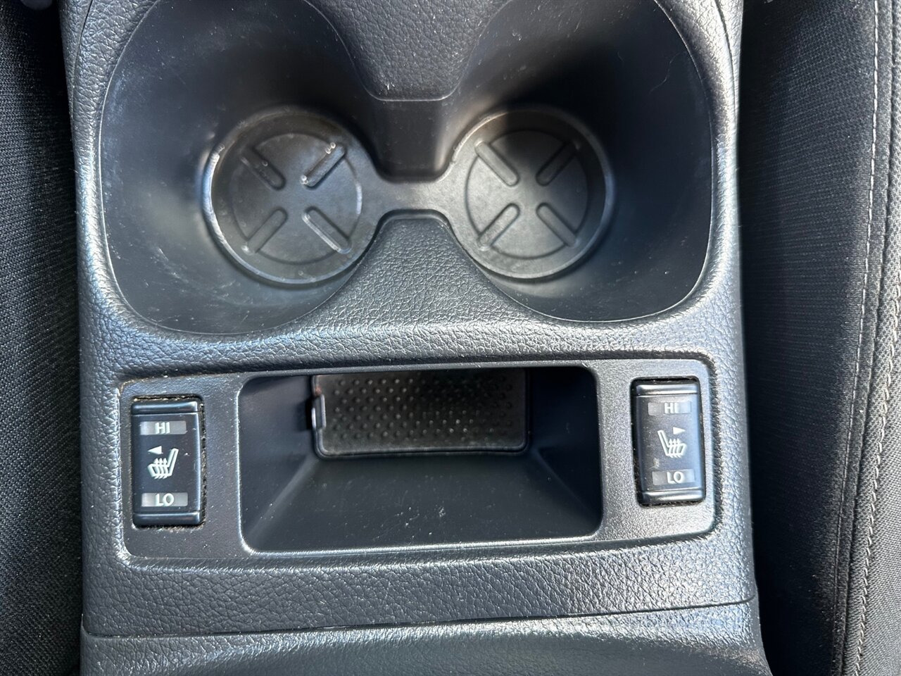 2017 Nissan Rogue SV - Photo 24 - Reno, NV 89502