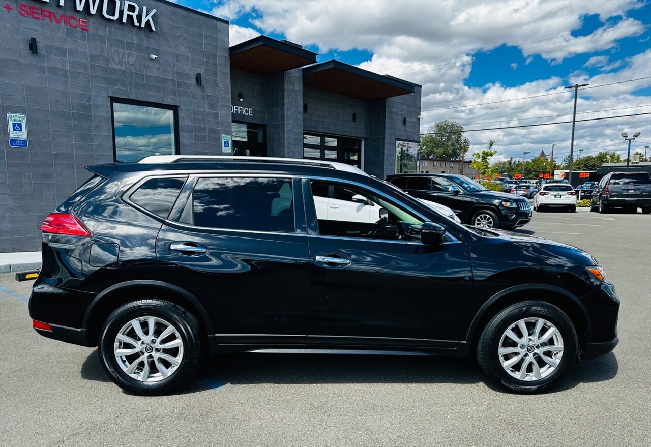 2017 Nissan Rogue SV - Photo 2 - Reno, NV 89502