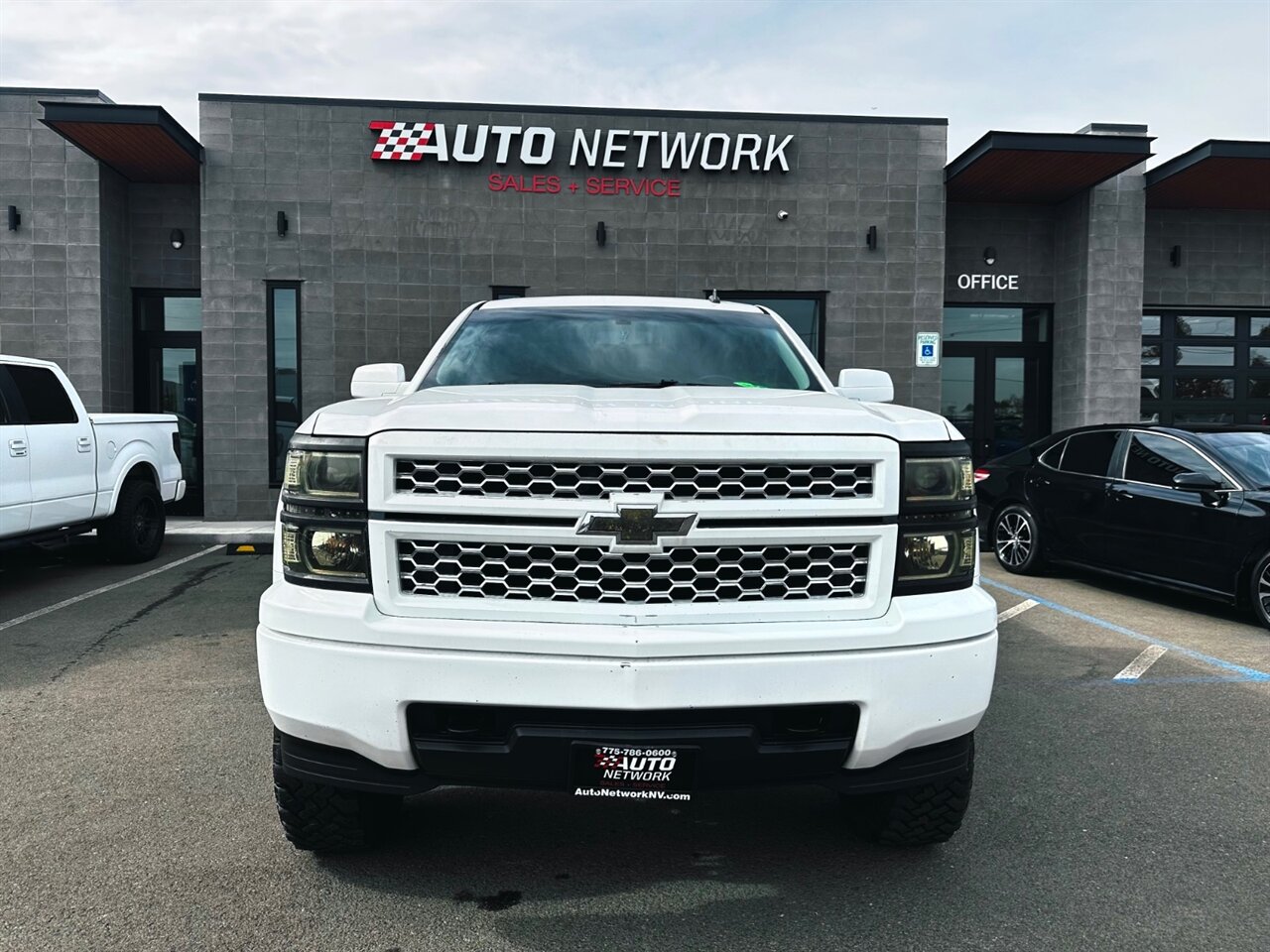 2014 Chevrolet Silverado 1500 LT - Photo 4 - Reno, NV 89502