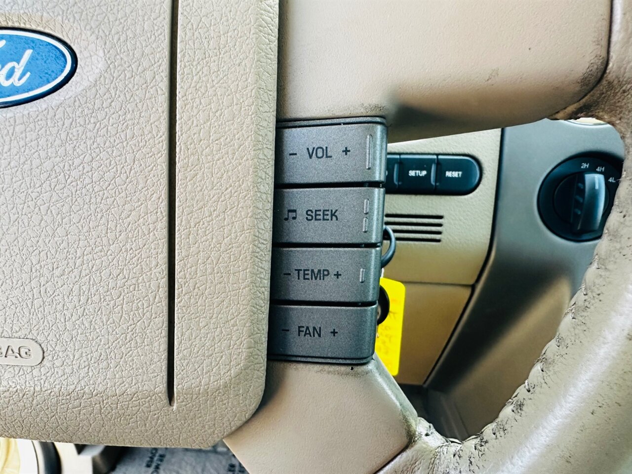 2005 Ford F-150 Lariat 4dr SuperCab - Photo 25 - Reno, NV 89502