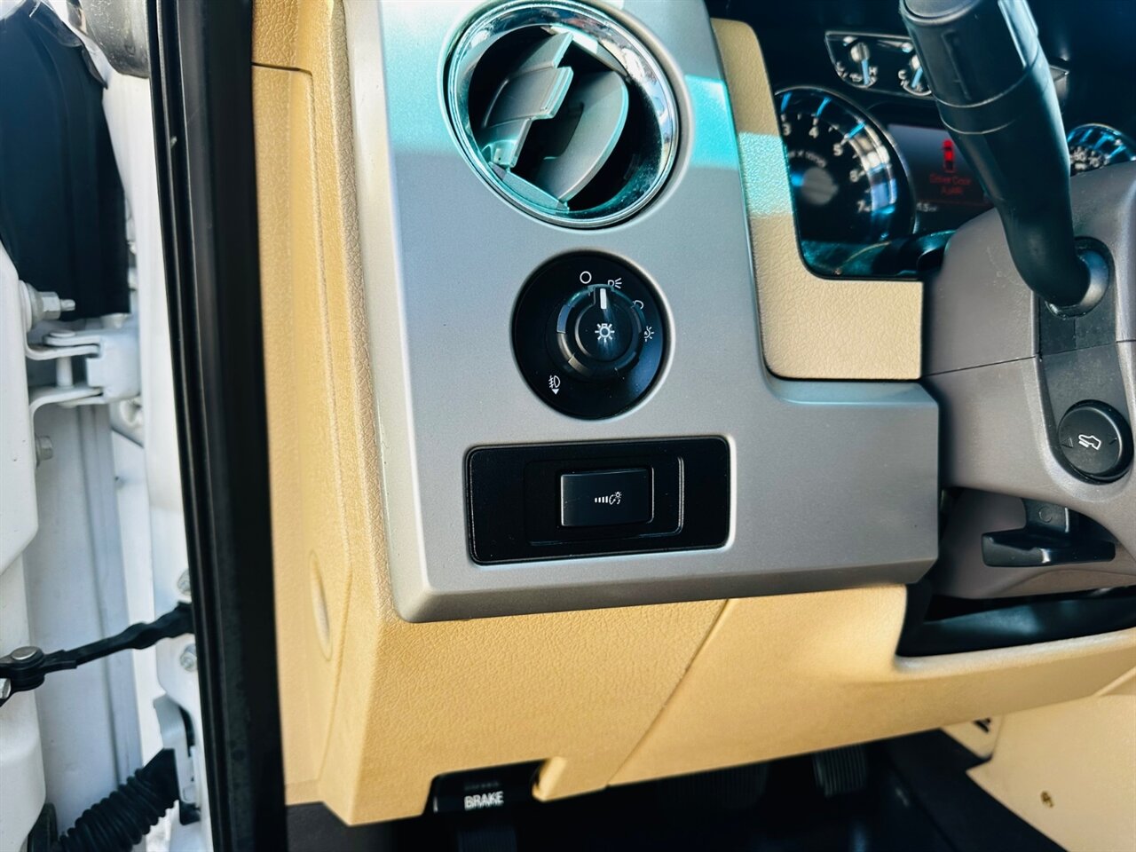 2011 Ford F-150 Lariat - Photo 23 - Reno, NV 89502