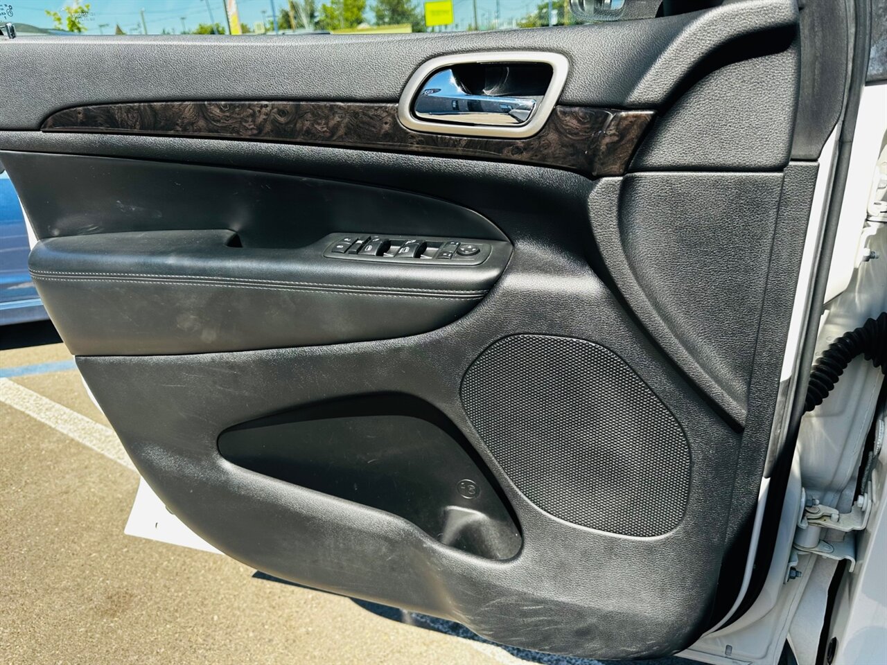 2012 Jeep Grand Cherokee Laredo - Photo 24 - Reno, NV 89502