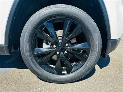 2012 Jeep Grand Cherokee Laredo   - Photo 9 - Reno, NV 89502