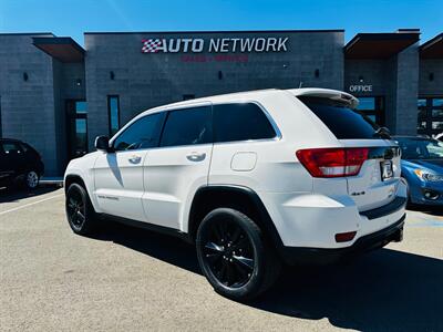 2012 Jeep Grand Cherokee Laredo   - Photo 7 - Reno, NV 89502