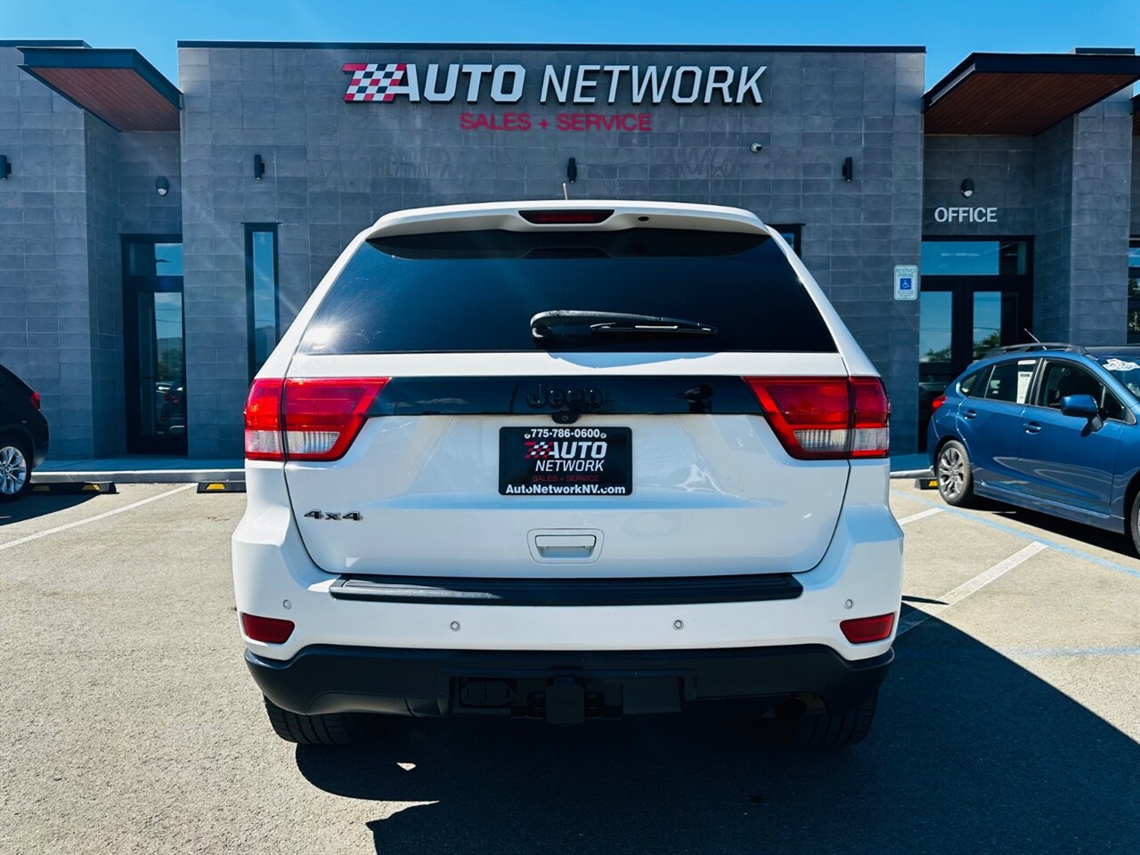 2012 Jeep Grand Cherokee Laredo - Photo 8 - Reno, NV 89502