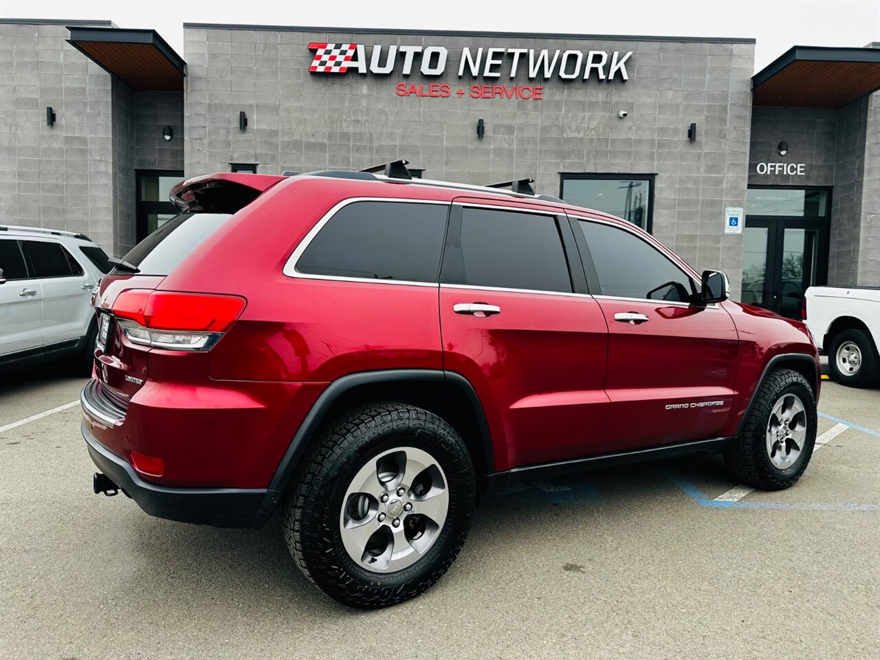 2015 Jeep Grand Cherokee Limited - Photo 3 - Reno, NV 89502