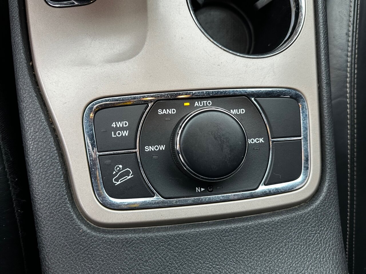 2015 Jeep Grand Cherokee Limited - Photo 24 - Reno, NV 89502