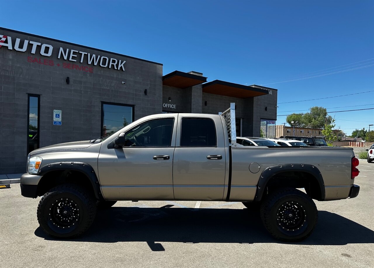 2008 Dodge Ram 1500 SLT 4dr Quad Cab - Photo 6 - Reno, NV 89502