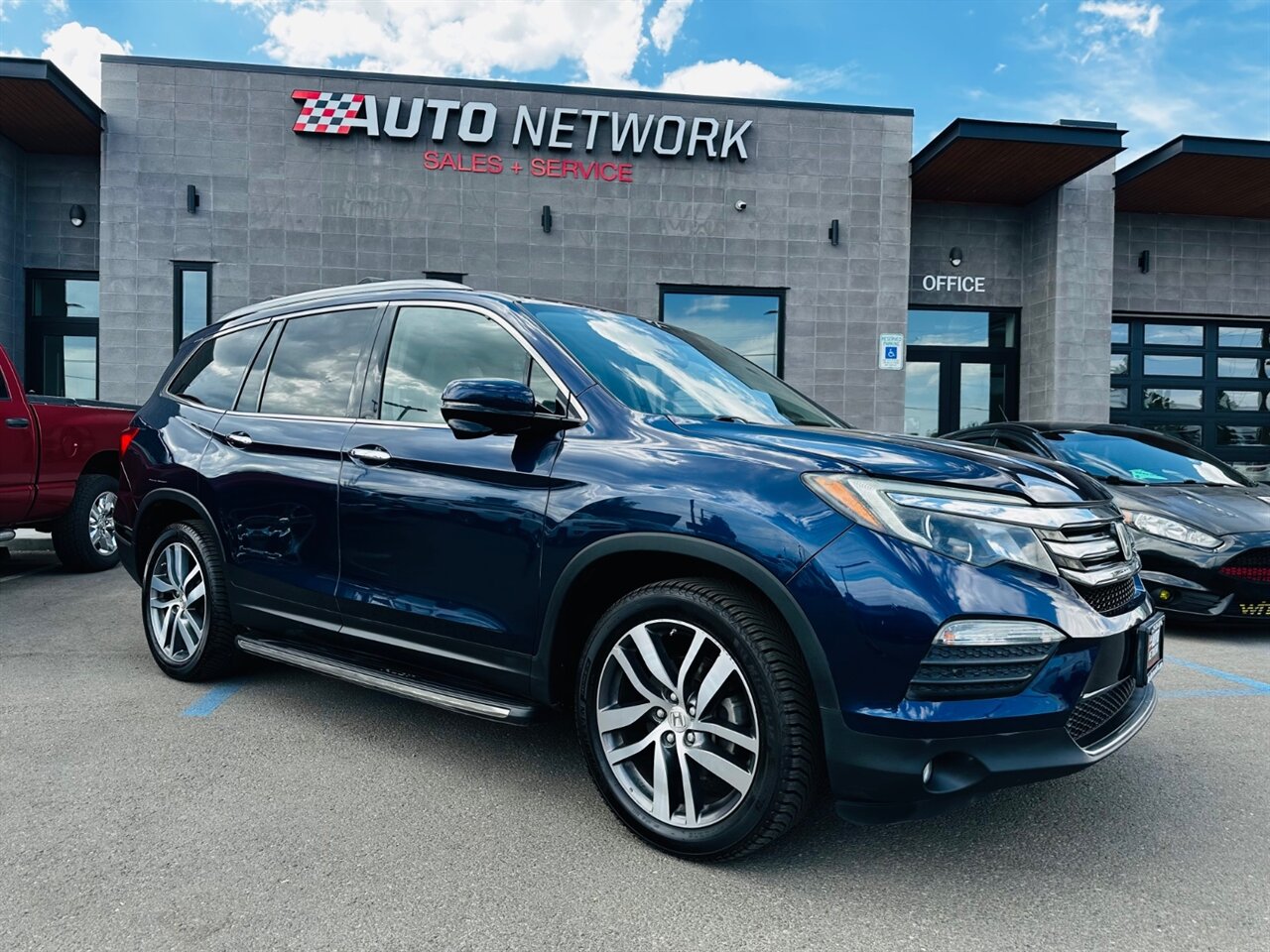 2017 Honda Pilot Touring   - Photo 1 - Reno, NV 89502