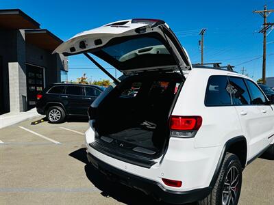 2017 Jeep Grand Cherokee Trailhawk   - Photo 10 - Reno, NV 89502