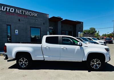 2019 Chevrolet Colorado LT   - Photo 2 - Reno, NV 89502